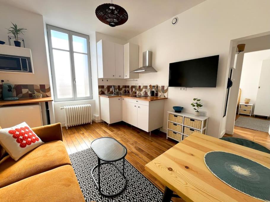 Apartament Le Diptik - T2 Hyper Centre - Proche Gare - Fibre - Netflix Châteauroux Zewnętrze zdjęcie